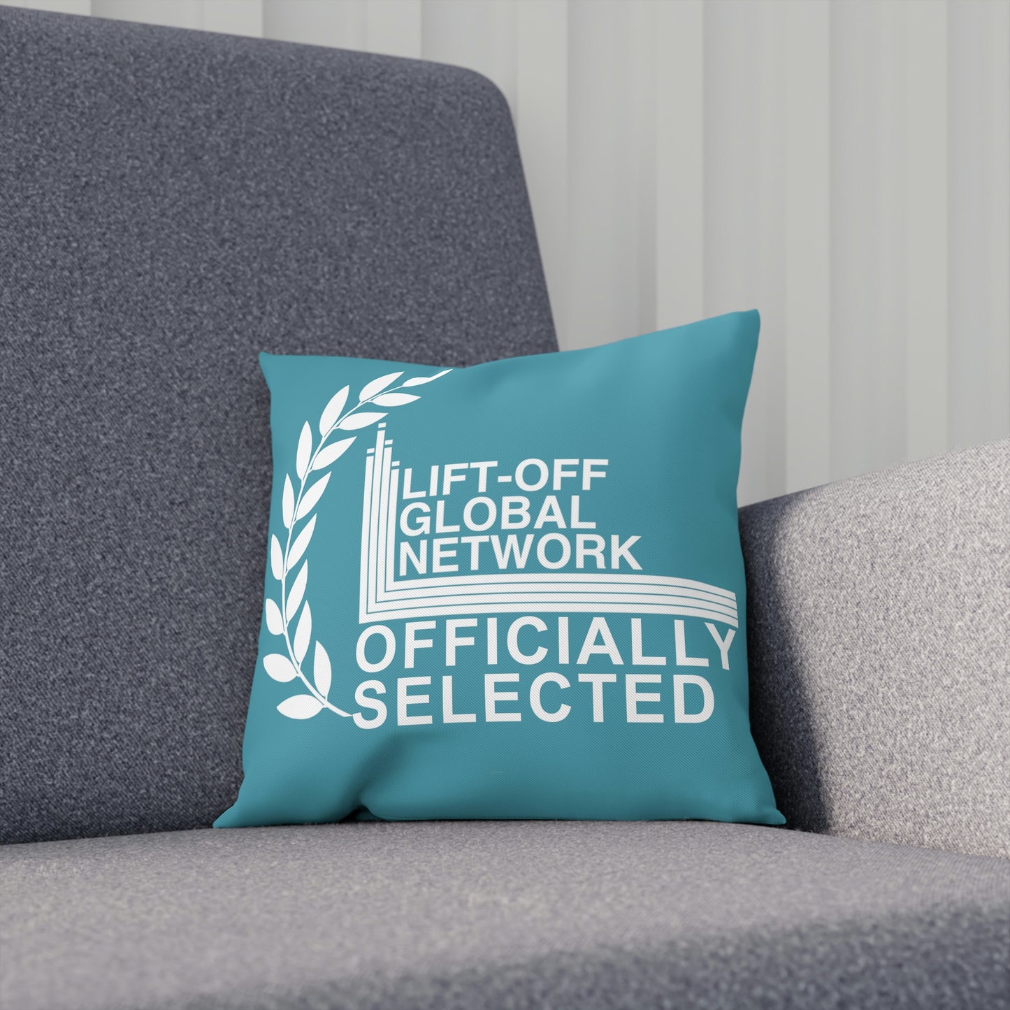 (EU) Officially Selected Cushion