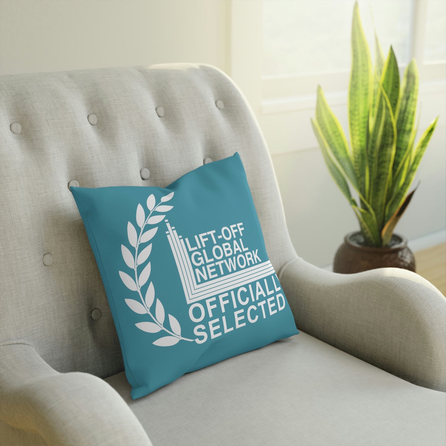 (UK) Officially Selected Cushion